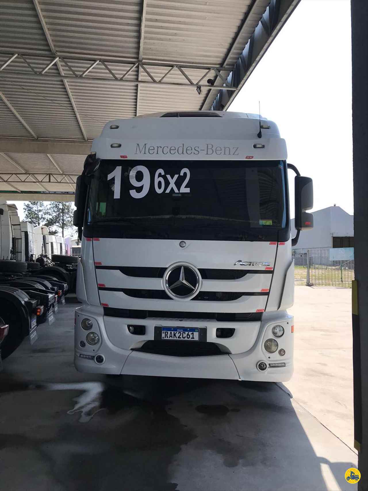 MB 2546 de Simon Seminovos